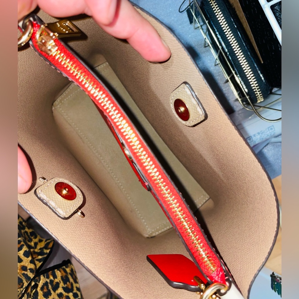 Coach cherry 🍒 bag - Picture 6 of 10